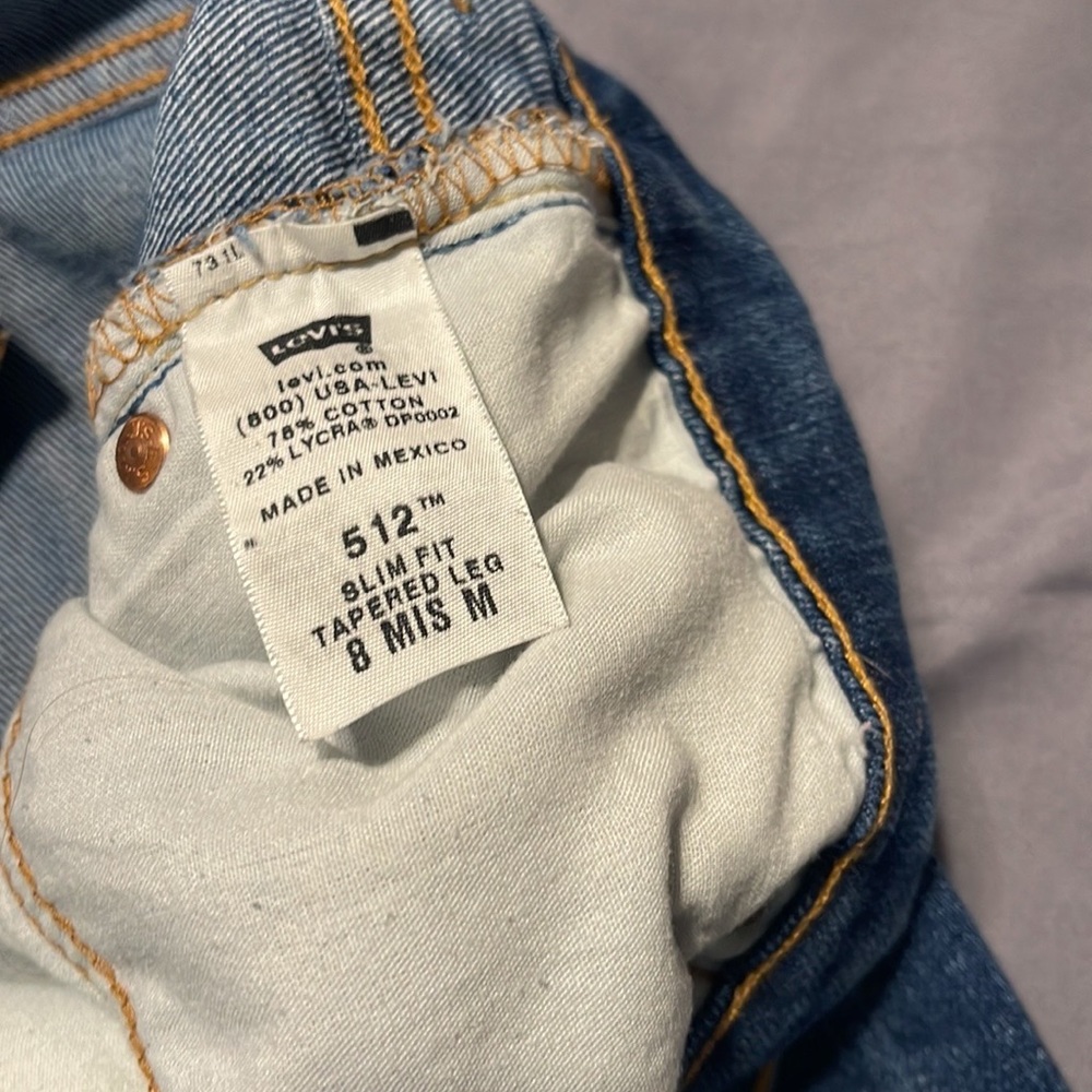 Levi’s - Picture 6 of 7